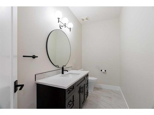 247 Wild Rose Street, Fort Mcmurray, AB - Indoor Photo Showing Bathroom