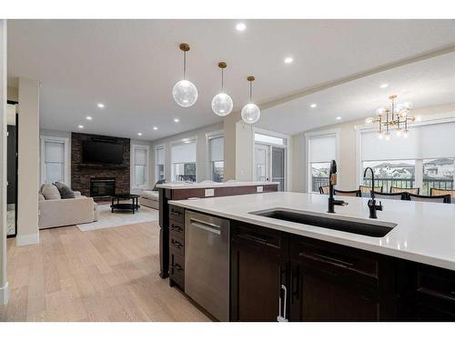 247 Wild Rose Street, Fort Mcmurray, AB - Indoor Photo Showing Kitchen