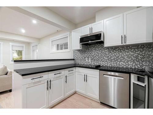 247 Wild Rose Street, Fort Mcmurray, AB - Indoor Photo Showing Kitchen