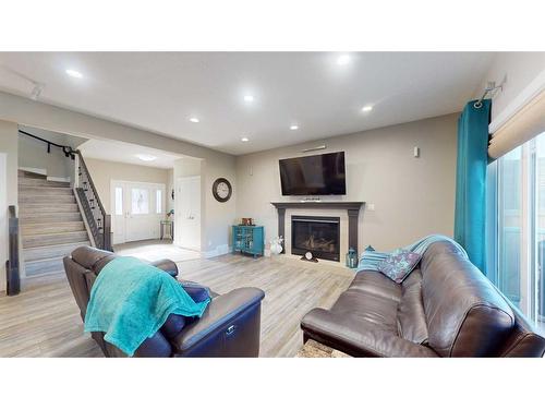 262 Prospect Drive, Fort Mcmurray, AB - Indoor With Fireplace