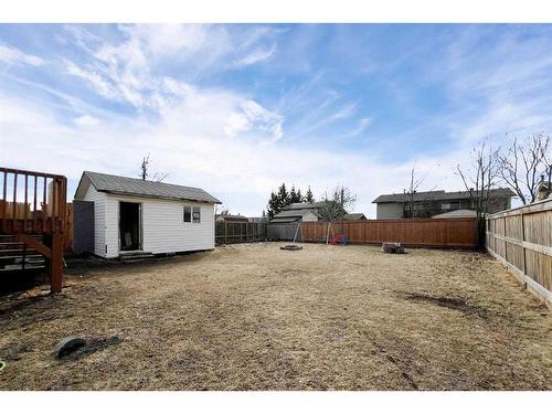 174 Oaks Crescent, Fort Mcmurray, AB - Outdoor