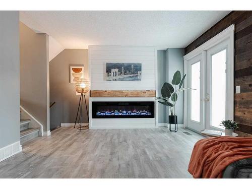 134 Wallace Place, Fort Mcmurray, AB - Indoor With Fireplace