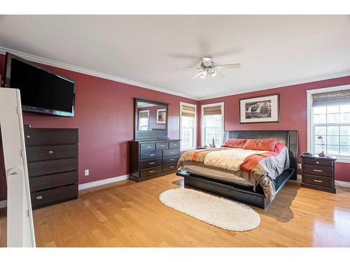 120 Philpott Bay, Fort Mcmurray, AB - Indoor Photo Showing Bedroom