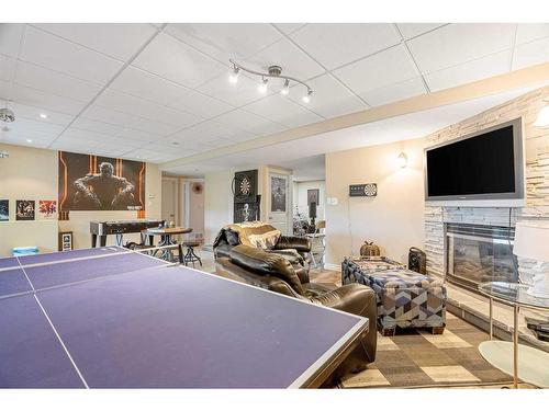 120 Philpott Bay, Fort Mcmurray, AB - Indoor With Fireplace