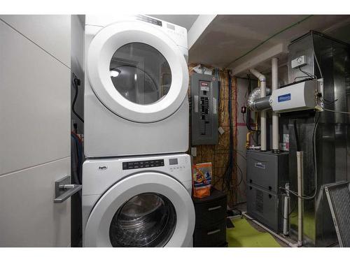 113 Garson Place, Fort Mcmurray, AB - Indoor Photo Showing Laundry Room