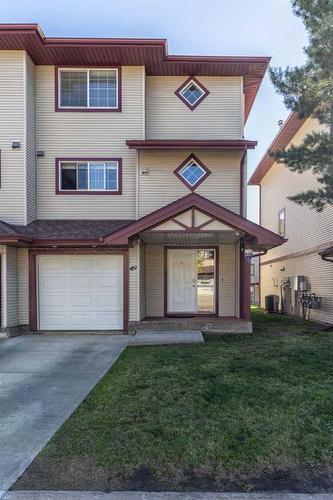 49-220 Swanson Crescent, Fort Mcmurray, AB - Outdoor