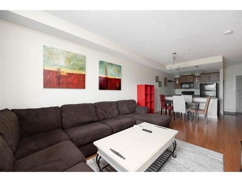 1216-204 Sparrow Hawk Drive, Fort Mcmurray, AB - Indoor Photo Showing Living Room