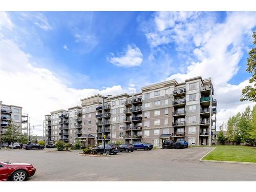 3114-135C Sandpiper Road, Fort Mcmurray, AB - Outdoor With Balcony With Facade