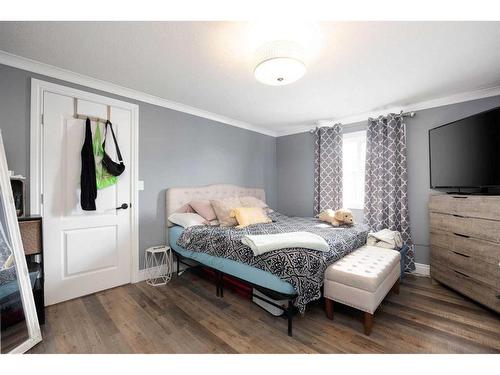 168 Belgian Green, Fort Mcmurray, AB - Indoor Photo Showing Bedroom