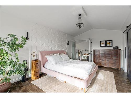 167 Peterson Lane, Fort Mcmurray, AB - Indoor Photo Showing Bedroom