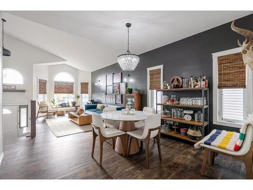 167 Peterson Lane, Fort Mcmurray, AB - Indoor Photo Showing Dining Room