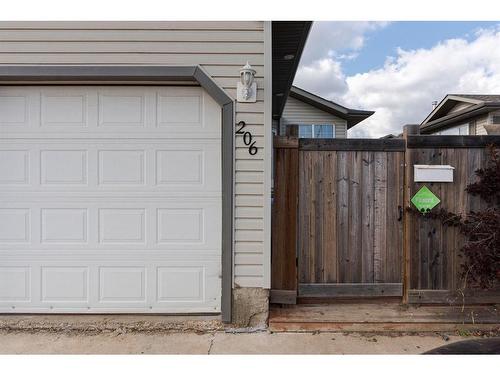 206 Carteret Drive, Fort Mcmurray, AB - Outdoor With Exterior