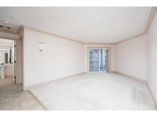 2301-38 Riedel Street, Fort Mcmurray, AB - Indoor Photo Showing Other Room