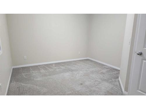 29-100 Millennium Gate, Fort Mcmurray, AB - Indoor Photo Showing Other Room