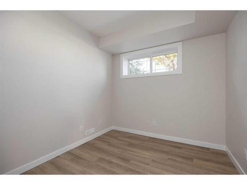 129 Diefenbaker Drive, Fort Mcmurray, AB - Indoor Photo Showing Other Room