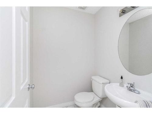 129 Cinnamon Street, Fort Mcmurray, AB - Indoor Photo Showing Bathroom