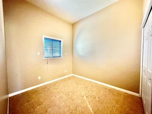 233-15249 Twp Rd 665A, Lac La Biche, AB - Indoor Photo Showing Other Room