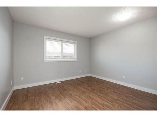 4-400 Silin Forest Road, Fort Mcmurray, AB - Indoor Photo Showing Other Room