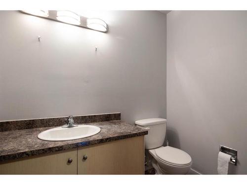 4-400 Silin Forest Road, Fort Mcmurray, AB - Indoor Photo Showing Bathroom