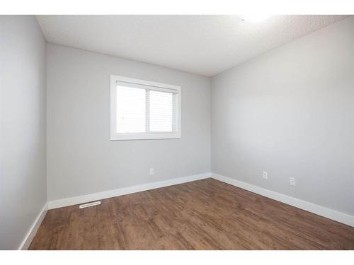 4-400 Silin Forest Road, Fort Mcmurray, AB - Indoor Photo Showing Other Room