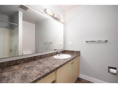 4-400 Silin Forest Road, Fort Mcmurray, AB - Indoor Photo Showing Bathroom