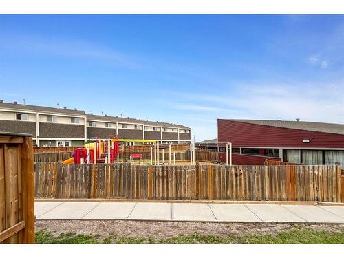 4-400 Silin Forest Road, Fort Mcmurray, AB - Outdoor