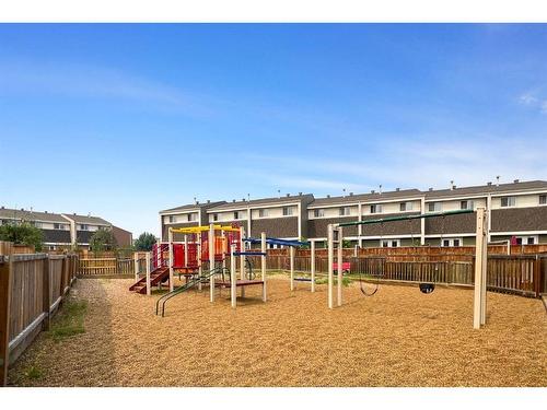 4-400 Silin Forest Road, Fort Mcmurray, AB - Outdoor