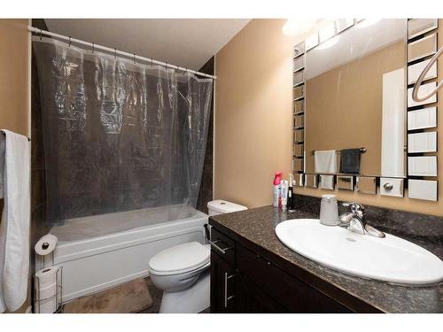 101 Huberman Way, Fort Mcmurray, AB - Indoor Photo Showing Bathroom