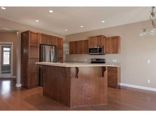 324 Falcon Drive, Fort Mcmurray, AB - Indoor Photo Showing Kitchen With Stainless Steel Kitchen