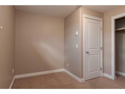 324 Falcon Drive, Fort Mcmurray, AB - Indoor Photo Showing Other Room