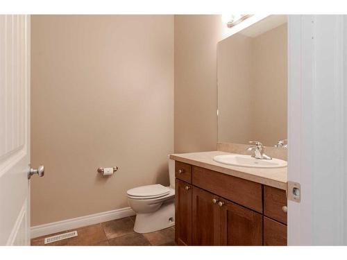 324 Falcon Drive, Fort Mcmurray, AB - Indoor Photo Showing Bathroom