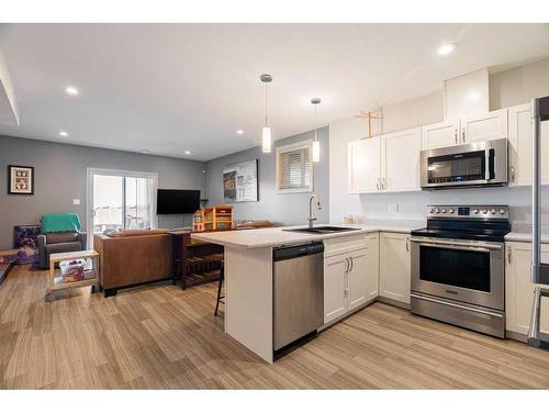 228 Beaverlodge Close, Fort Mcmurray, AB - Indoor Photo Showing Kitchen