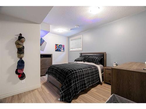 228 Beaverlodge Close, Fort Mcmurray, AB - Indoor Photo Showing Bedroom