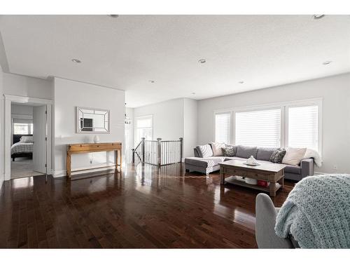 153 Crane Rise, Fort Mcmurray, AB - Indoor Photo Showing Living Room