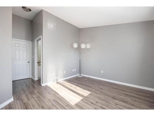 109 Pope Bay, Fort Mcmurray, AB - Indoor Photo Showing Other Room