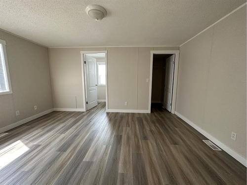 109 Hoehne Street, Fort Mcmurray, AB - Indoor Photo Showing Other Room