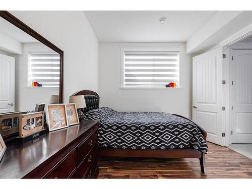 148 Beaconsfield Road, Fort Mcmurray, AB - Indoor Photo Showing Bedroom