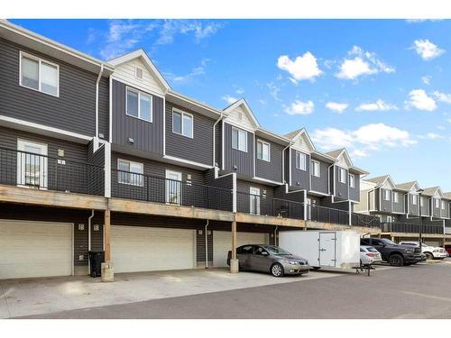 87-401 Athabasca Avenue, Fort Mcmurray, AB - Outdoor With Facade