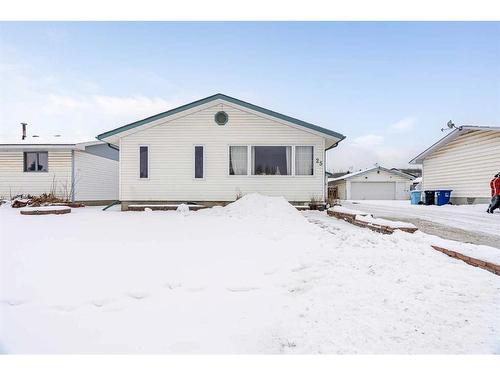 25 Fitzgerald Avenue, Fort Mcmurray, AB - Outdoor