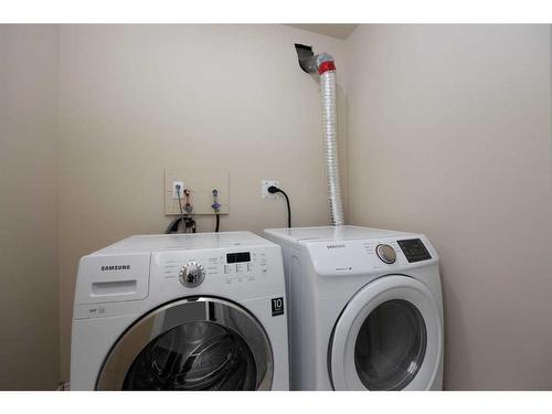 161 Robinson Lane, Fort Mcmurray, AB - Indoor Photo Showing Laundry Room