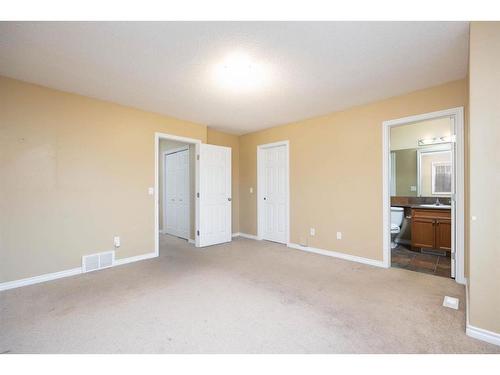 101 Sandstone Lane, Fort Mcmurray, AB - Indoor Photo Showing Other Room