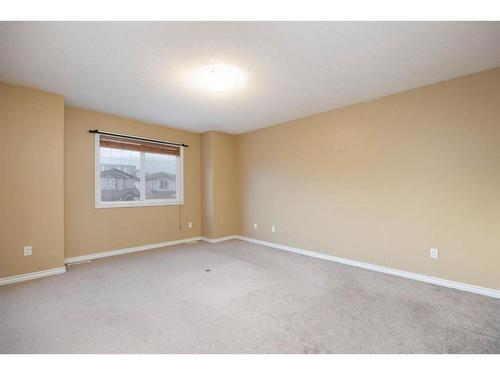 101 Sandstone Lane, Fort Mcmurray, AB - Indoor Photo Showing Other Room