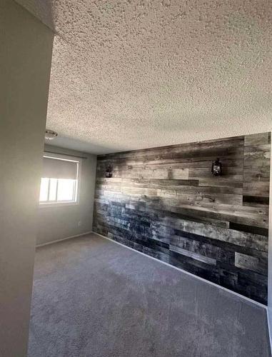 618-600 Signal Road, Fort Mcmurray, AB - Indoor Photo Showing Other Room