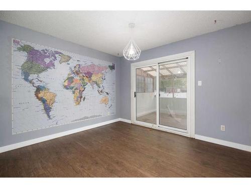 182 Wolverine Drive, Fort Mcmurray, AB - Indoor Photo Showing Other Room