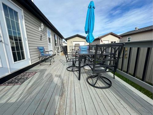 304 Ash Way, Fort Mcmurray, AB - Outdoor With Deck Patio Veranda With Exterior