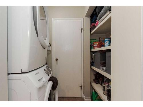 179 Cochrane Crescent, Fort Mcmurray, AB - Indoor Photo Showing Laundry Room