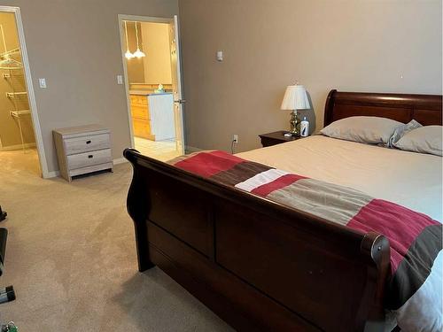 105-1095 Timberline Drive East, Fort Mcmurray, AB - Indoor Photo Showing Bedroom