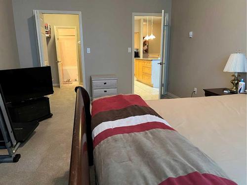 105-1095 Timberline Drive East, Fort Mcmurray, AB - Indoor Photo Showing Bedroom