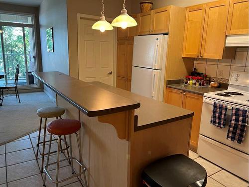 105-1095 Timberline Drive East, Fort Mcmurray, AB - Indoor Photo Showing Kitchen