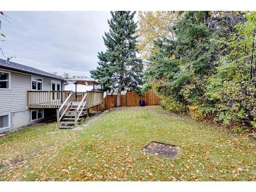 339 Cornwall Drive, Fort Mcmurray, AB - Outdoor With Deck Patio Veranda